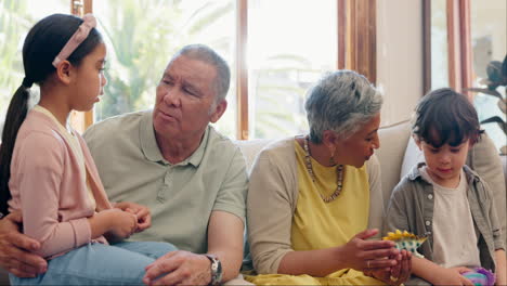 Grandparents,-children-and-conversation-in-home
