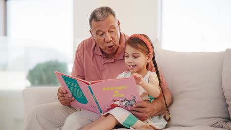 Glücklich,-Buch-Und-Großvater-Lesen-Mit-Kind