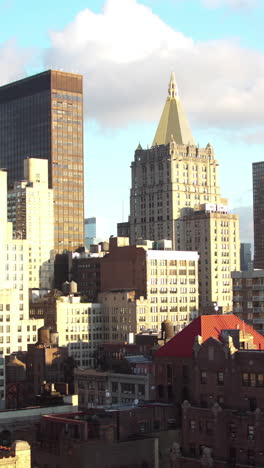 Horizonte-De-La-Ciudad-De-Nueva-York-En-Formato-Vertical