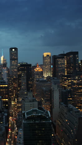 Horizonte-De-La-Ciudad-De-Nueva-York-En-Formato-Vertical