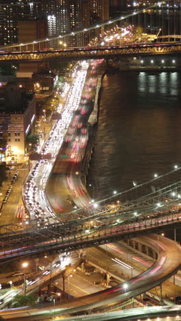 Horizonte-De-La-Ciudad-De-Nueva-York-En-Formato-Vertical