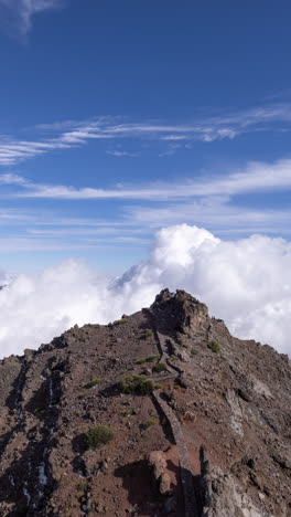 El-Roque-De-Los-Niños,-La-Palma-Im-Hochformat