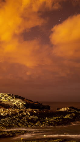 Famara-beach-Lanzarote,-vertical