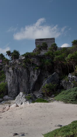 Ruinas-Mayas-En-Tulum,-México-En-Vertical