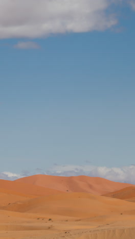 dunes-in-sahara-desert,-morocco-in-vertical