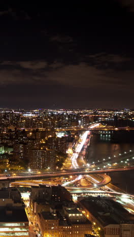 Skyline-Von-New-York-City-Im-Hochformat