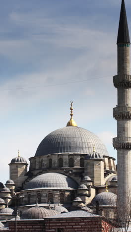 Iglesia-De-Santa-Sofía-En-Estambul,-Turquía-En-Vertical