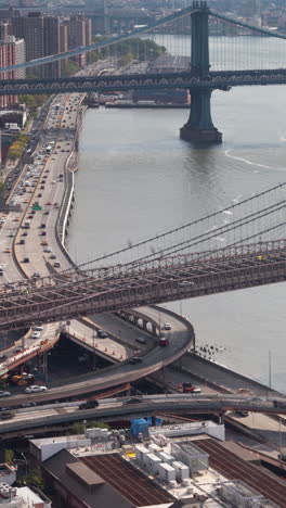 Horizonte-De-La-Ciudad-De-Nueva-York-En-Formato-Vertical