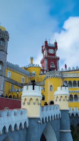 Burg-Von-Sintra-In-Portugal-In-Vertikaler