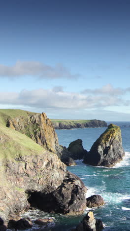 Küste-Von-Cornwall,-England-Im-Hochformat