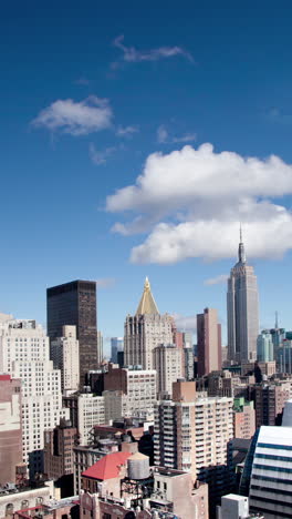 Horizonte-De-La-Ciudad-De-Nueva-York-En-Formato-Vertical