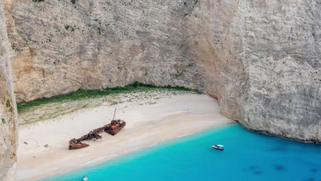 Naufragio-Del-Navío-Navagio-En-Zakynthos,-Grecia