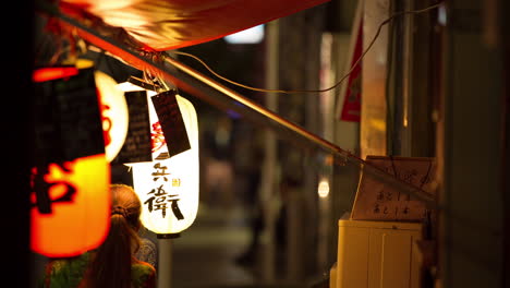 chinese-lantern-outside-restaurant