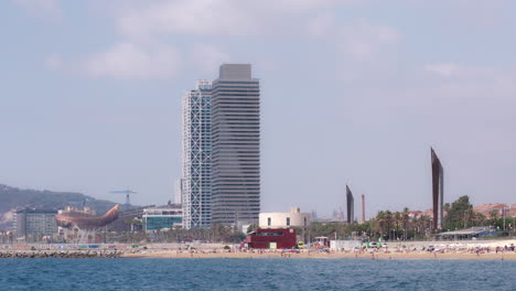 zoom-out-of-barcelona-coastline