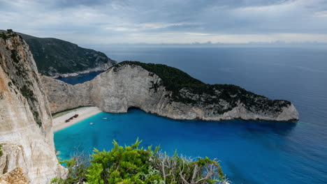 Naufragio-Del-Navío-Navagio-En-Zakynthos,-Grecia