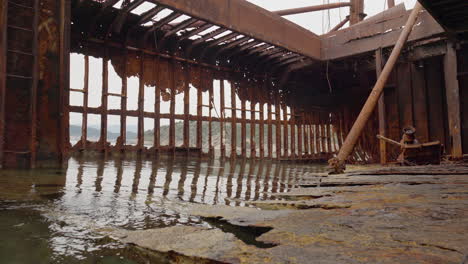 Dimitrios-shipwreck-in-the-peloponnese-greece