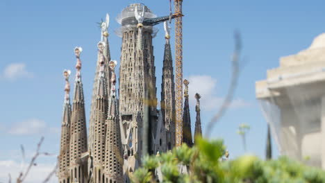 Kathedrale-Sagrada-Familia-In-Barcelona-Von-Einem-Einzigartigen-Hohen-Aussichtspunkt-Aus