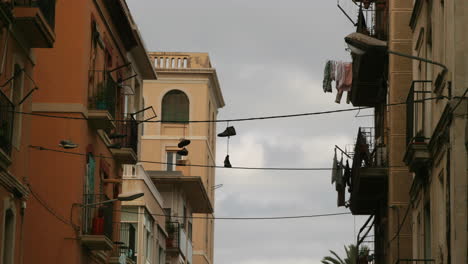 Schuhe-Auf-Kabeln,-Barcelona