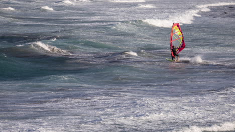 Wind-Surfers-In-Pozo-Izquierdo,-Gran-Canaria