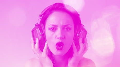 Female-dancing-with-headphones