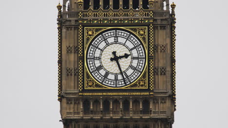 Big-Ben,-Houses-Of-Parliament-Im-Zeitraffer