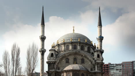 Neue-Moschee-In-Istanbul,-Türkei