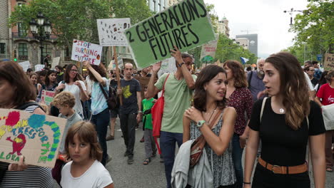 Protesta-Huelga-Clima-Medio-Ambiente-Barcelona