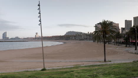 Playa-De-Barcelona-Después-Del-Confinamiento