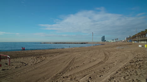 Playa-De-Barcelona-Después-Del-Confinamiento