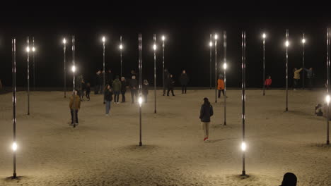 Lights-in-the-beach-at-night