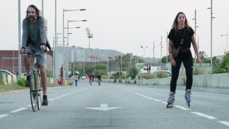 cycling-on--car-free-roads-in-barcelona