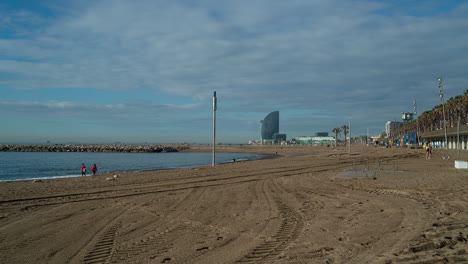 Playa-De-Barcelona-Después-Del-Confinamiento