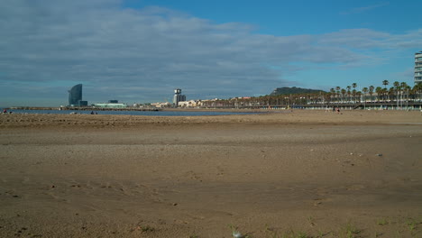 Playa-De-Barcelona-Después-Del-Confinamiento