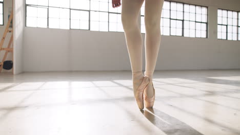 Ballerina,-Schuhe-Und-Zehen-In-Der-Aufführung