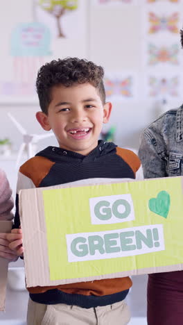Plakat,-Grün-Und-Bildung-Mit-Einem-Kind