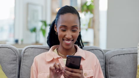 Black-woman,-living-room-and-laughing-from-phone