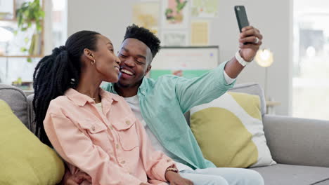 Selfie,-morning-or-black-couple-on-social-media-to