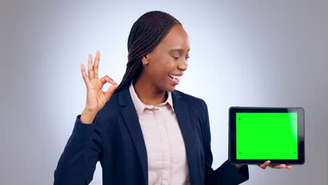 Happy-black-woman,-tablet-and-green-screen-mockup