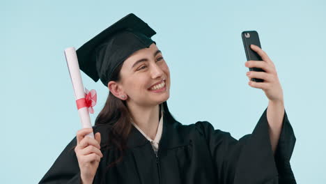 Graduation,-selfie-and-woman-with-certificate