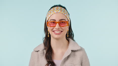 Gafas-De-Sol-Felices,-De-Moda-Y-Rostro-De-Mujer