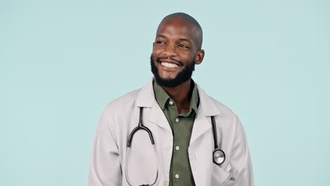Hombre-Negro-Feliz,-Doctor-Y-Señalando-En-Marketing