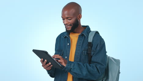 Tableta,-Educación-O-Redes-Sociales-Con-Un-Hombre-Negro