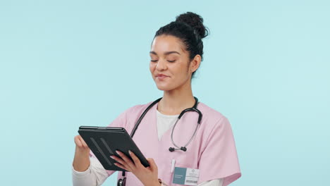 Face-of-woman-on-tablet,-happy-nurse
