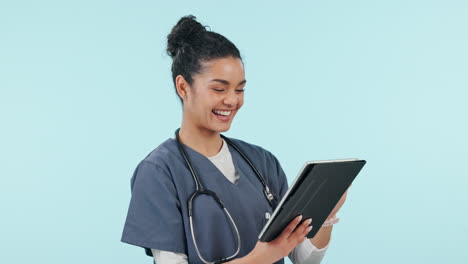 Doctor,-happy-woman-and-tablet-for-healthcare