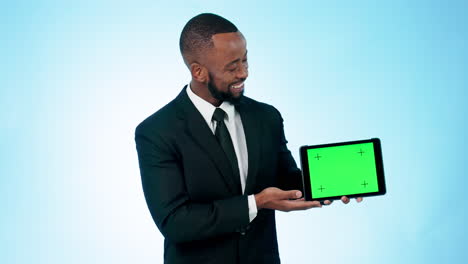 Happy-businessman,-tablet-and-green-screen