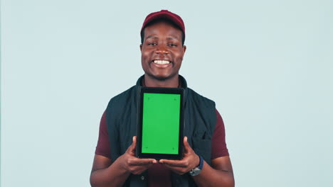 Happy-black-man,-tablet-and-green-screen