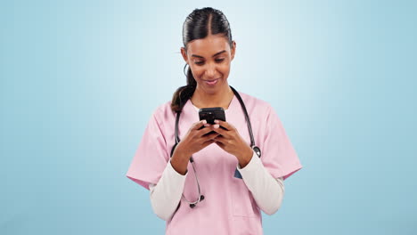 Doctor,-woman-and-phone-with-healthcare