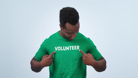 Volunteer,-black-man-smile