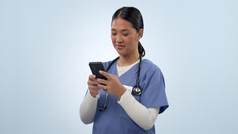 Happy-asian-woman,-doctor-and-phone