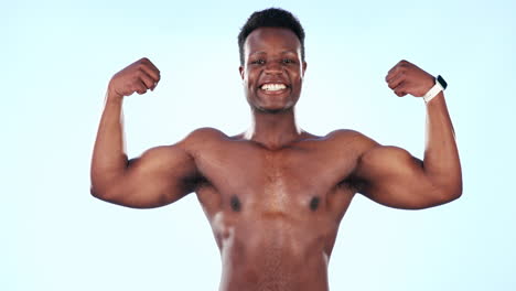 Músculo,-Flexión-Y-Cara-De-Hombre-Negro-En-Estudio.